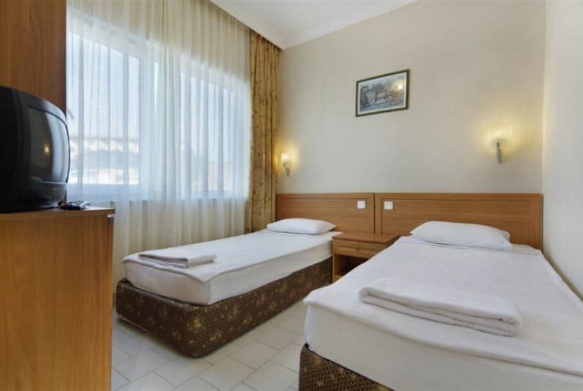 Larissa Club Beach Side, 4* Larissa Club Beach Side, 4*