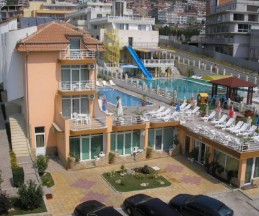 Family Hotel Santorini, 3*