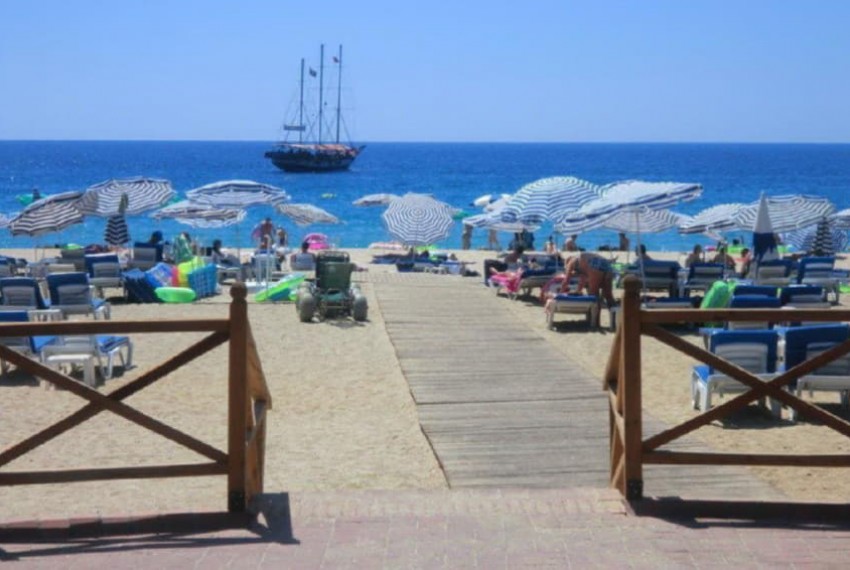 Remi Hotel, 4* Remi Hotel, 4*