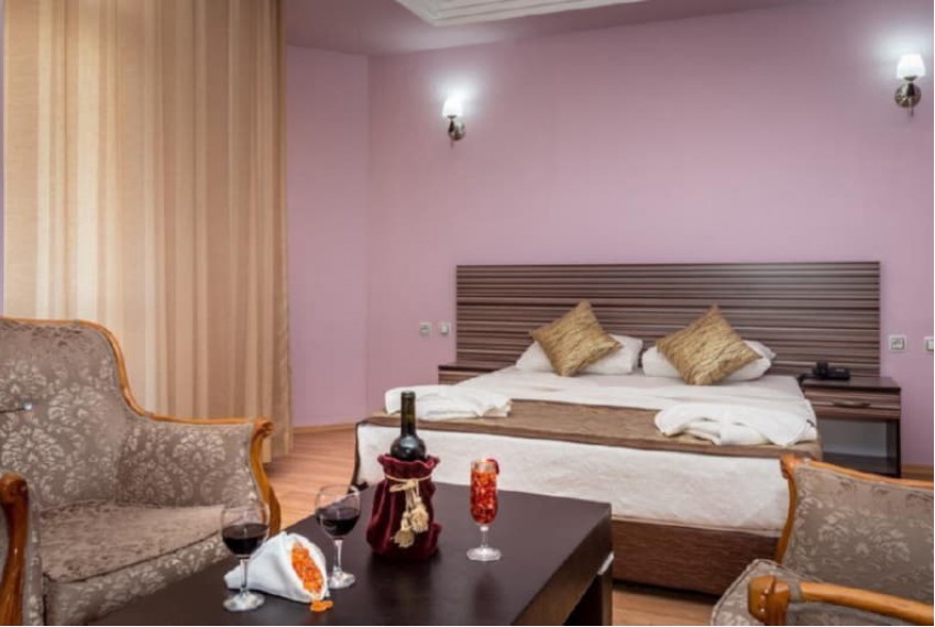 Zel Hotel (ex. Zel Hotel (ex. Peranis)), 3* Zel Hotel (ex. Zel Hotel (ex. Peranis)), 3*