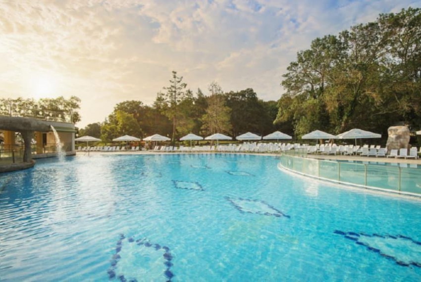 Forest Beach, 4* Forest Beach, 4*
