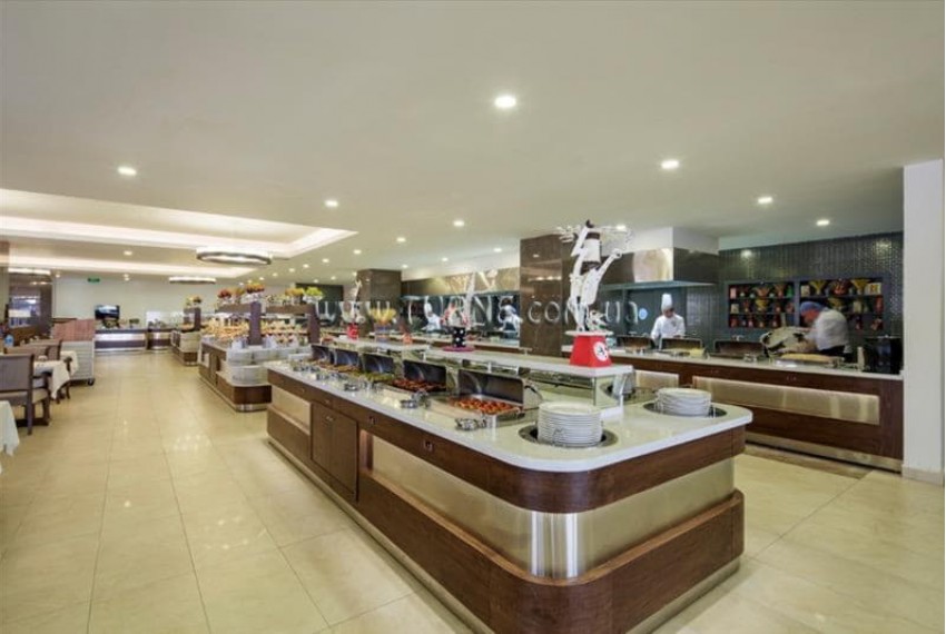 Ramada Resort Kusadasi & Golf, 5* Ramada Resort Kusadasi & Golf, 5*