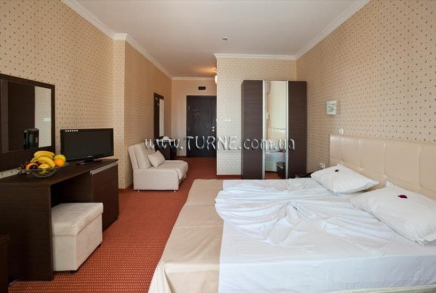 St. George Palace Resort & Spa, 4* St. George Palace Resort & Spa, 4*