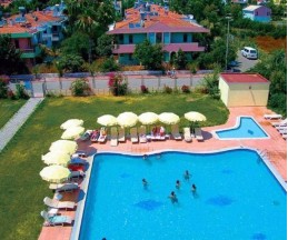 Derya Deniz, 3*
