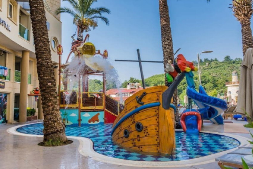 Grand Cettia Hotel, 4* Grand Cettia Hotel, 4*