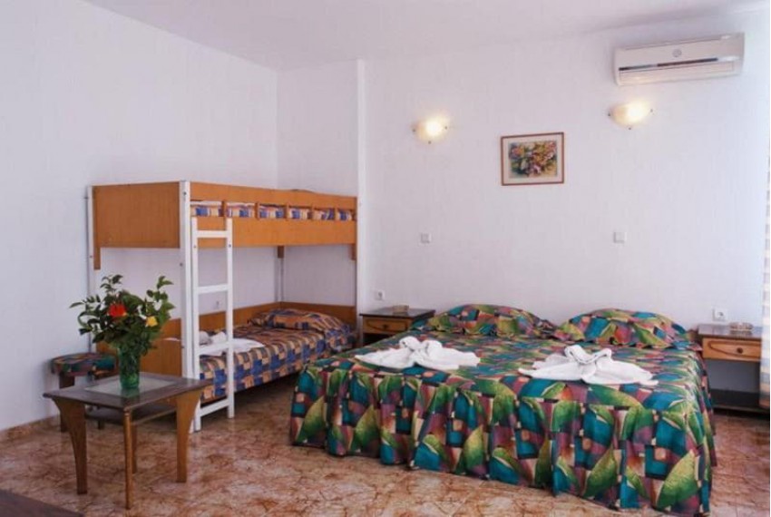 Sunny Varshava, 3* Sunny Varshava, 3*