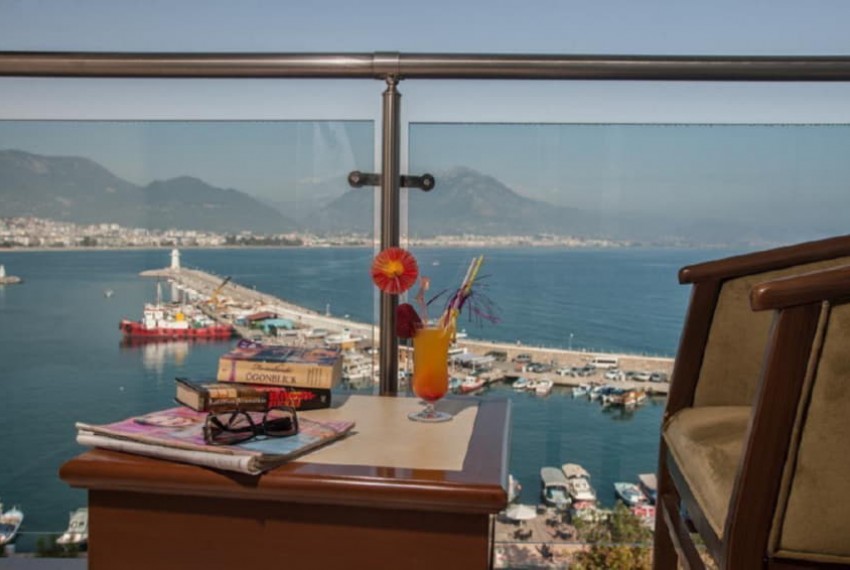 Seaport Hotel, 3* Seaport Hotel, 3*