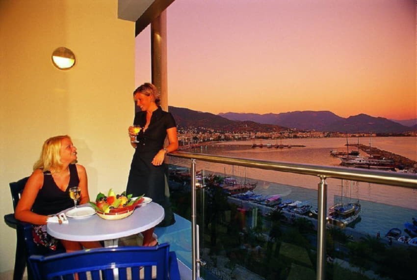 Seaport Hotel, 3* Seaport Hotel, 3*