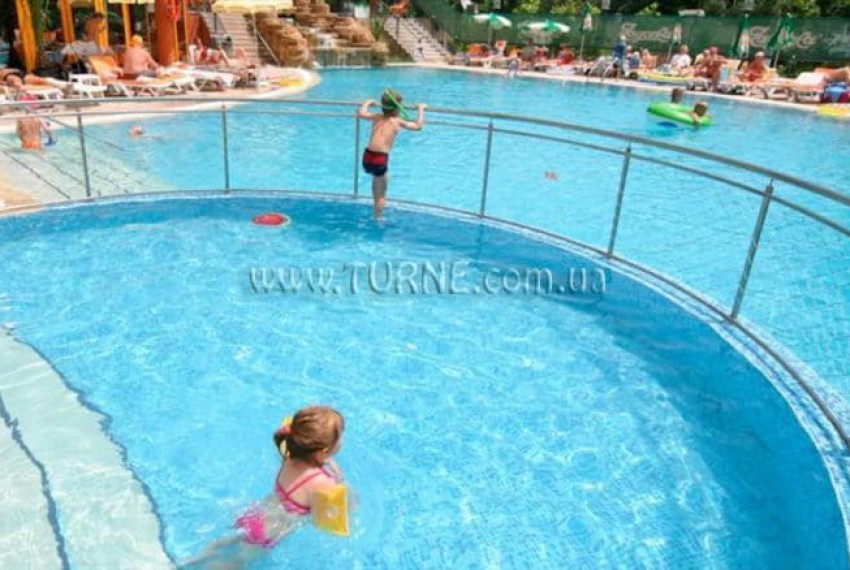 Atlas, 4* Atlas, 4*