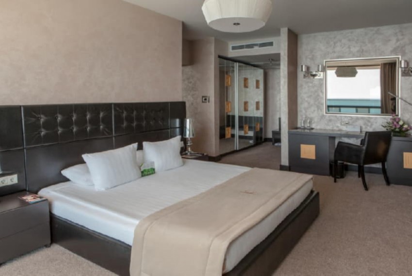 International Hotel Casino & Tower Suites, 5* International Hotel Casino & Tower Suites, 5*