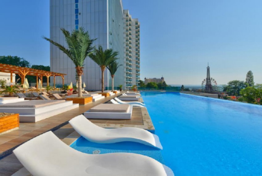 International Hotel Casino & Tower Suites, 5* International Hotel Casino & Tower Suites, 5*