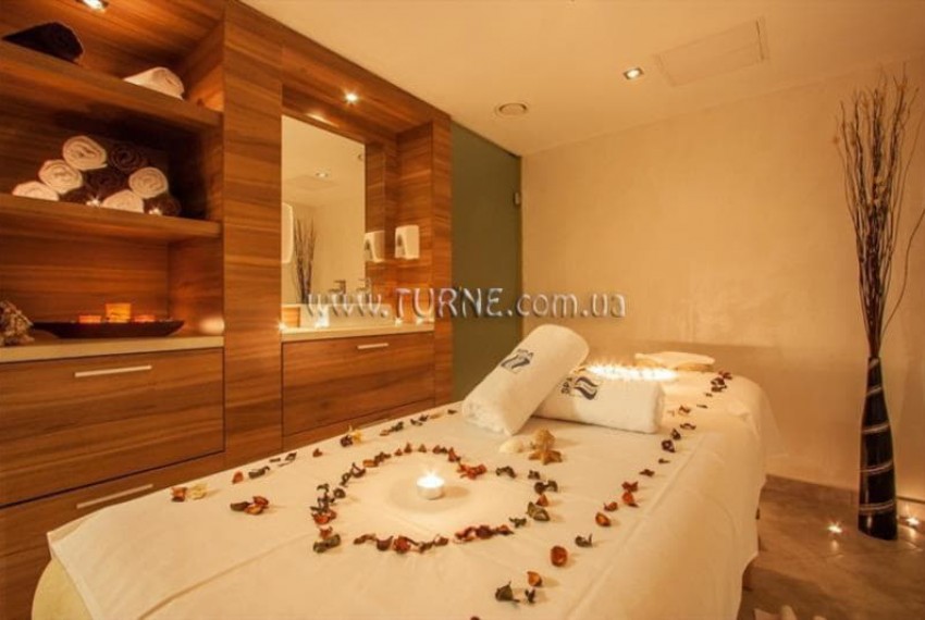 International Hotel Casino & Tower Suites, 5* International Hotel Casino & Tower Suites, 5*