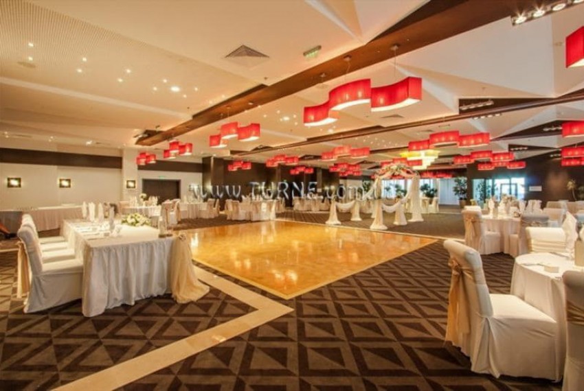 International Hotel Casino & Tower Suites, 5* International Hotel Casino & Tower Suites, 5*