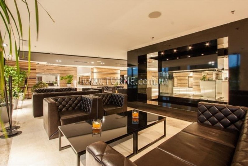 International Hotel Casino & Tower Suites, 5* International Hotel Casino & Tower Suites, 5*