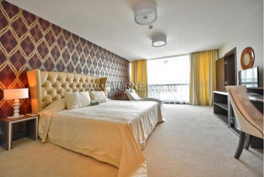 International Hotel Casino & Tower Suites, 5* International Hotel Casino & Tower Suites, 5*