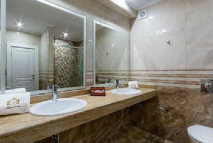 Siena Palace, 3* Siena Palace, 3*