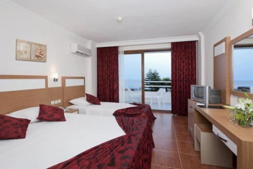 Royal Ideal Beach Hotel, 4* Royal Ideal Beach Hotel, 4*