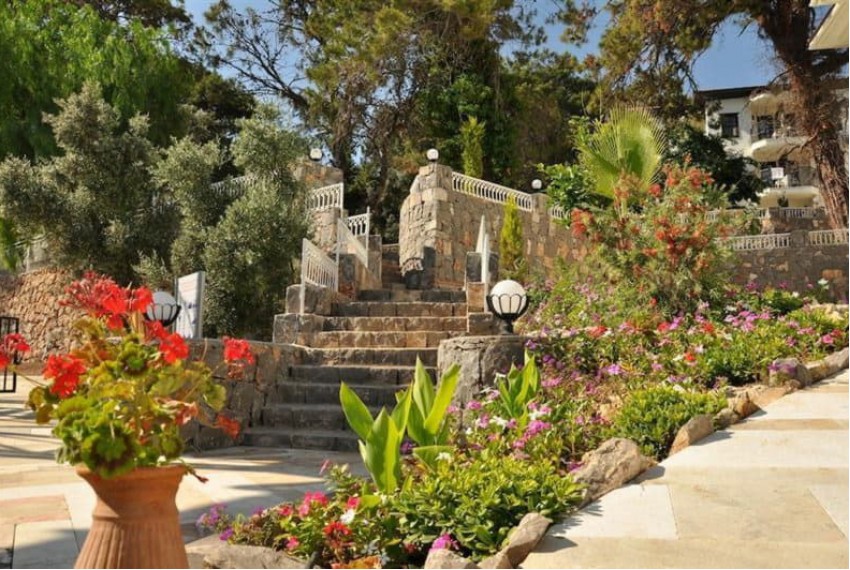 St Nicholas Park, 4* St Nicholas Park, 4*