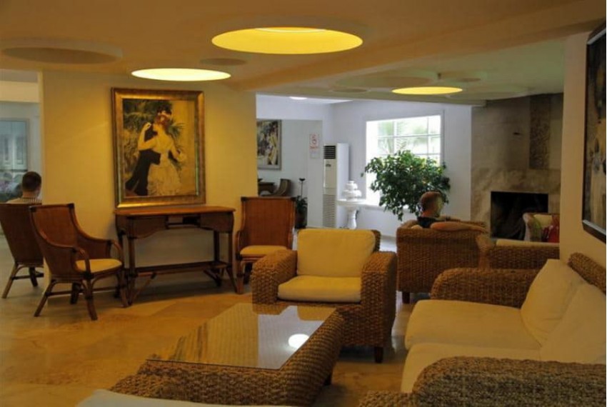 St Nicholas Park, 4* St Nicholas Park, 4*