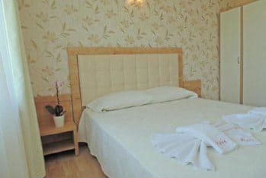 Relax Holiday Complex & Spa Apartments, 3* Relax Holiday Complex & Spa Apartments, 3*