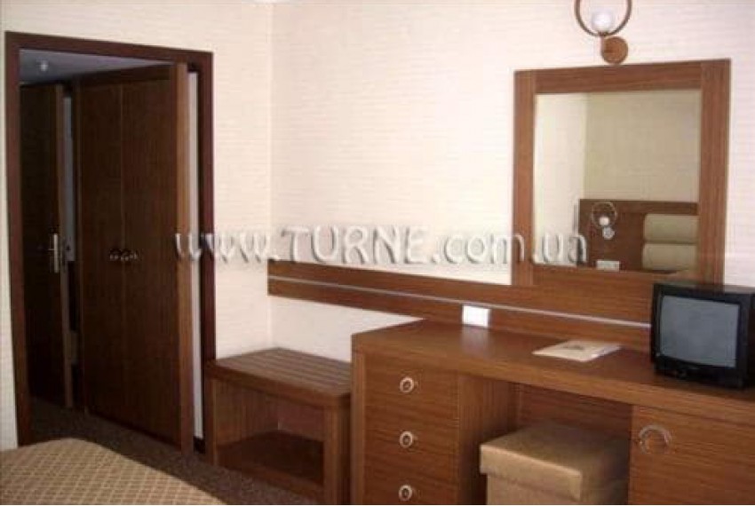 Holiday Resort, 4* Holiday Resort, 4*