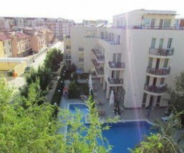 Aurelia, 3*