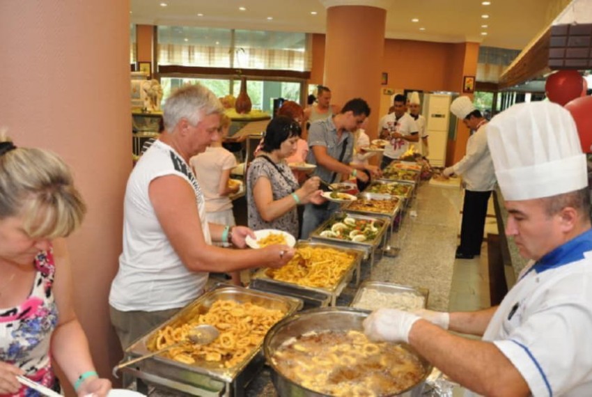 Ananas Hotel, 4* Ananas Hotel, 4*