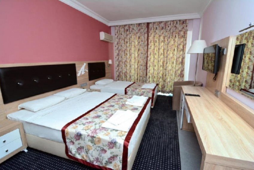 Ananas Hotel, 4* Ananas Hotel, 4*