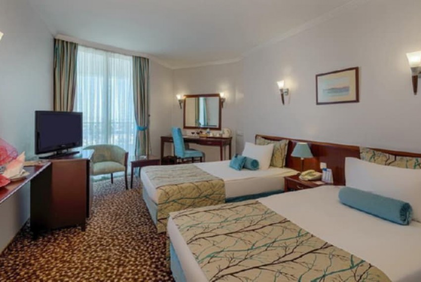 Best Western Plus Khan, 3* Best Western Plus Khan, 3*