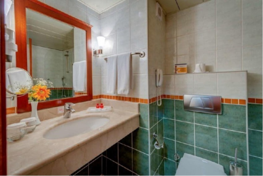 Best Western Plus Khan, 3* Best Western Plus Khan, 3*