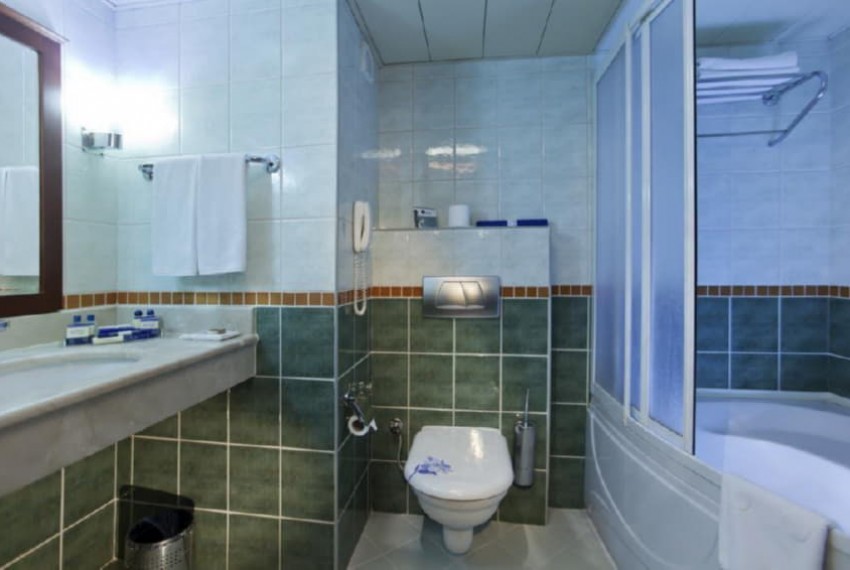Best Western Plus Khan, 3* Best Western Plus Khan, 3*