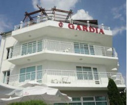 Gardia, 3*