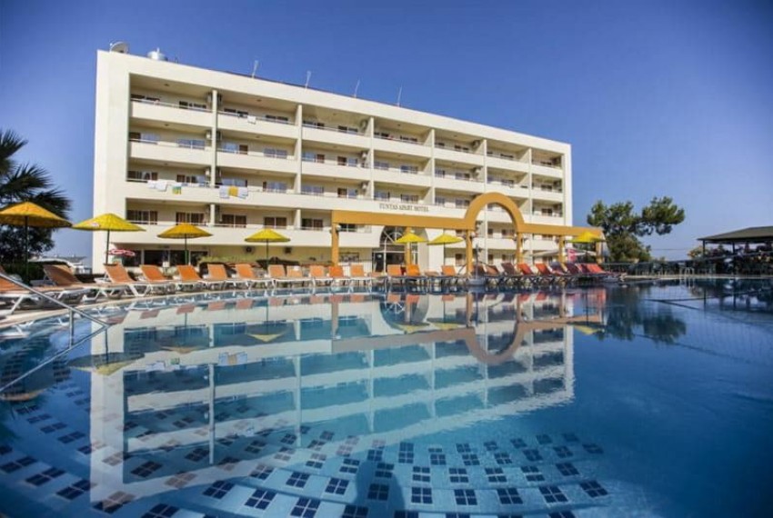 Tuntas Apart Hotel Kusadasi, 4* Tuntas Apart Hotel Kusadasi, 4*