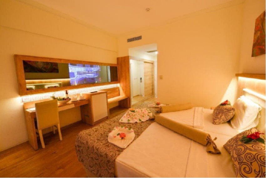 Cesars Resort Side, 5* Cesars Resort Side, 5*