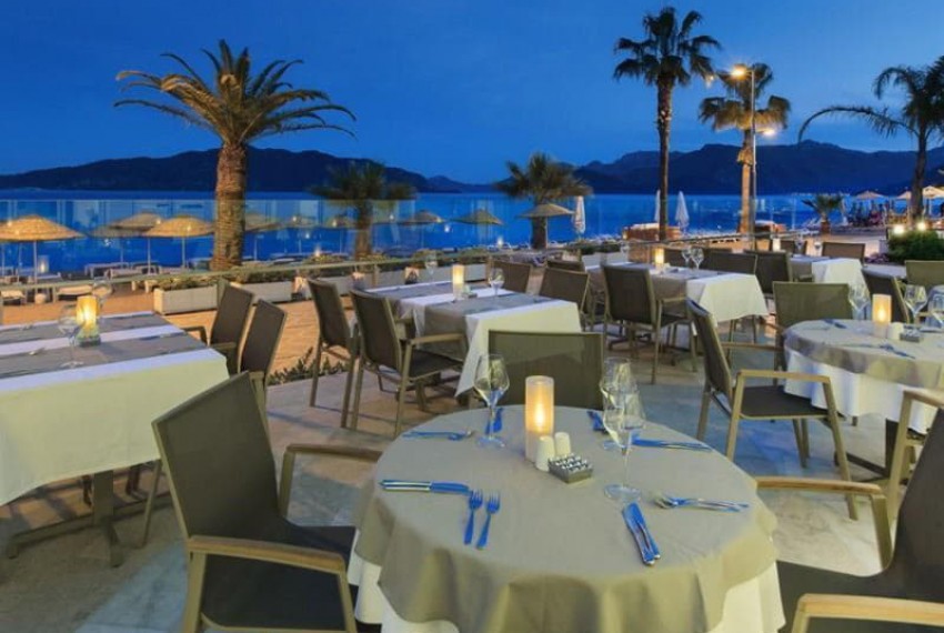 Sunprime Beachfront, 4* Sunprime Beachfront, 4*