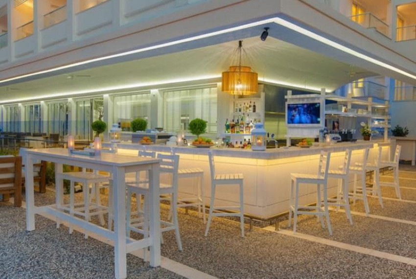 Sunprime Beachfront, 4* Sunprime Beachfront, 4*