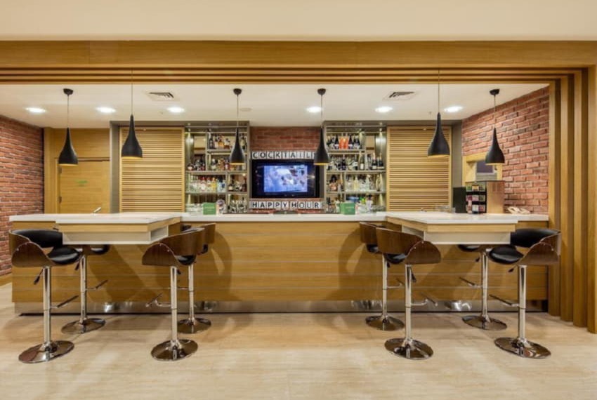 Holiday Inn Lara, 4* Holiday Inn Lara, 4*