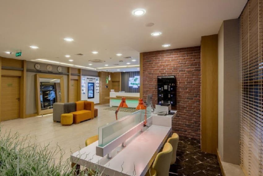 Holiday Inn Lara, 4* Holiday Inn Lara, 4*