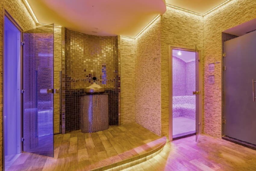 Holiday Inn Lara, 4* Holiday Inn Lara, 4*