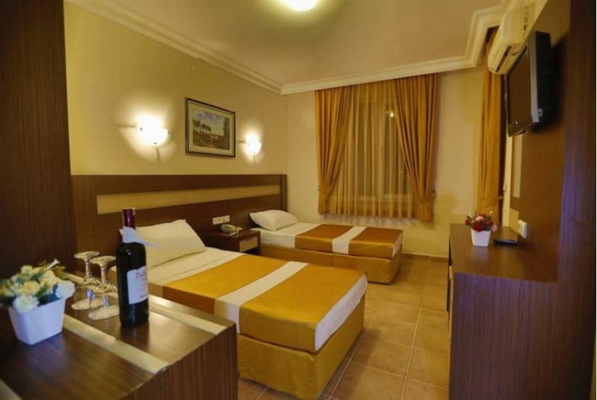 Enki Hotel, 3* Enki Hotel, 3*
