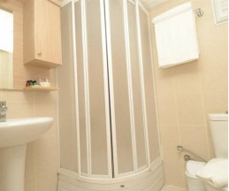 Enki Hotel, 3*