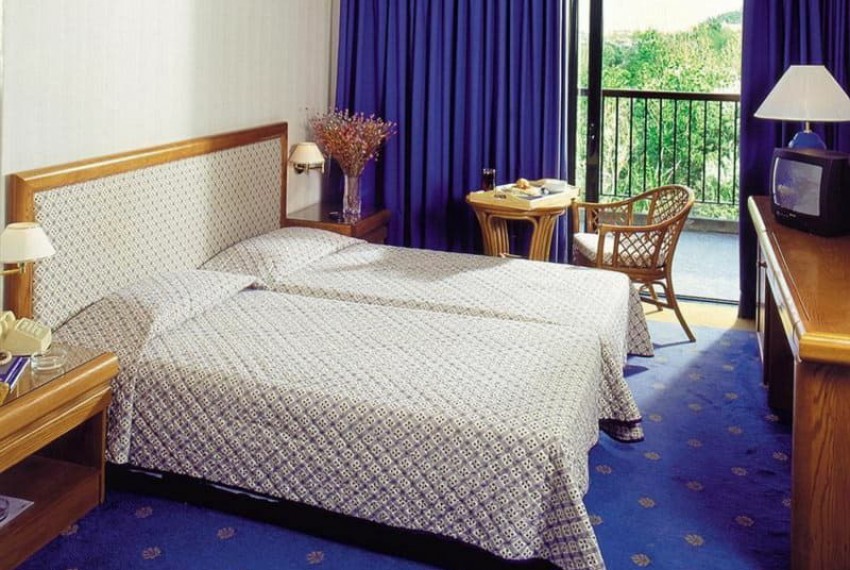 Sun Beach Hotel, 3* Sun Beach Hotel, 3*