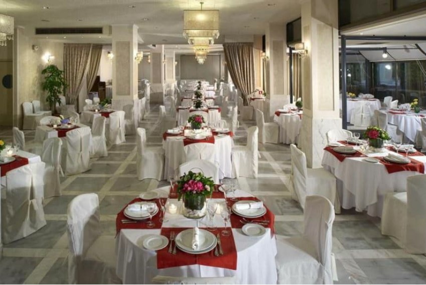 Sun Beach Hotel, 3* Sun Beach Hotel, 3*