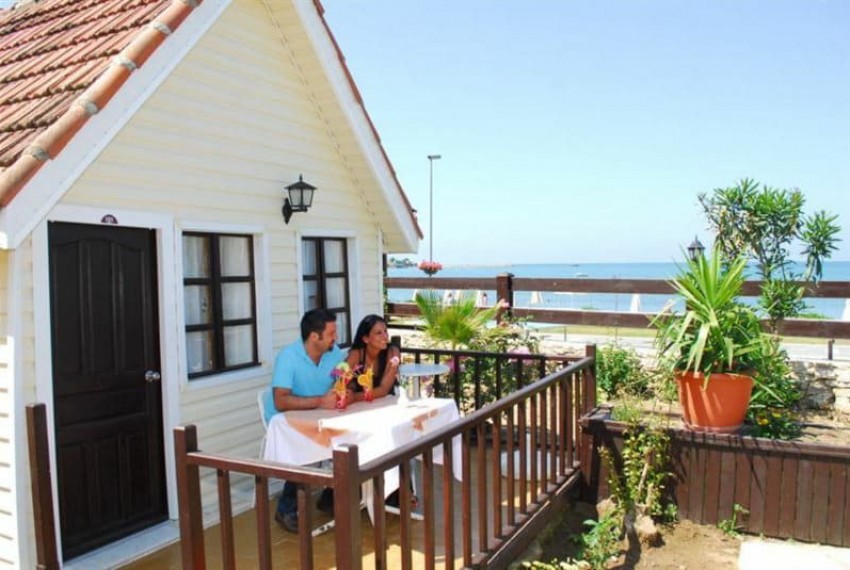 Nova Beach Hotel, 3* Nova Beach Hotel, 3*