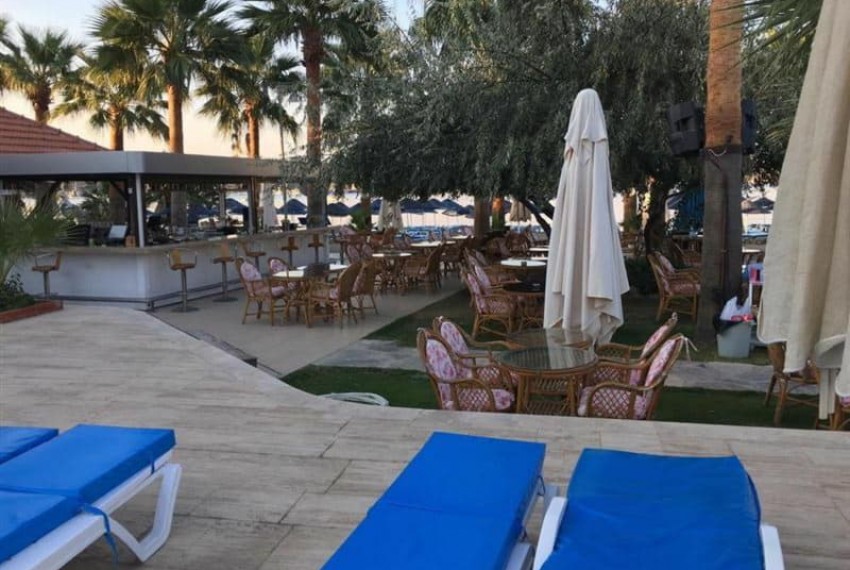 Nagi Beach Hotel, 3* Nagi Beach Hotel, 3*