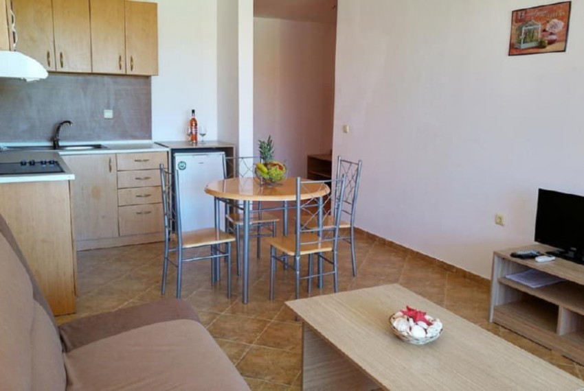 Arkite Complex Ah/Pm, 3* Arkite Complex Ah/Pm, 3*