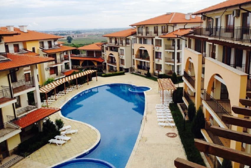 Arkite Complex Ah/Pm, 3* Arkite Complex Ah/Pm, 3*