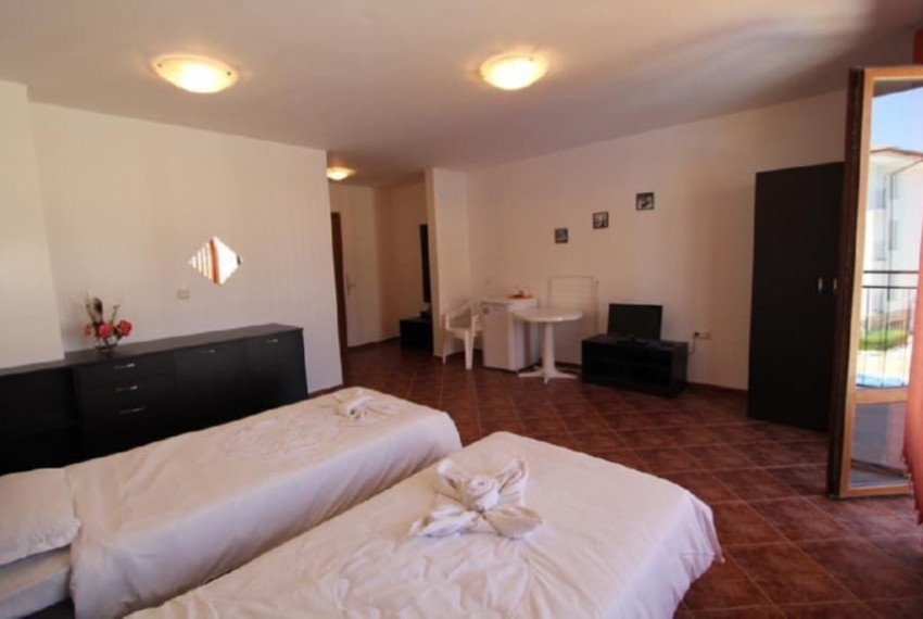 Arkite Complex Ah/Pm, 3* Arkite Complex Ah/Pm, 3*