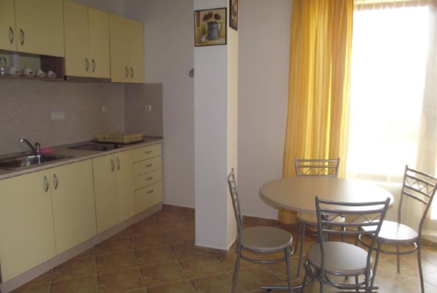 Arkite Complex Ah/Pm, 3* Arkite Complex Ah/Pm, 3*