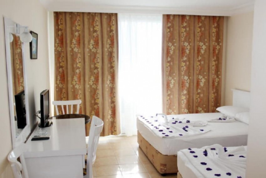 Azak Beach Hotel, 3* Azak Beach Hotel, 3*